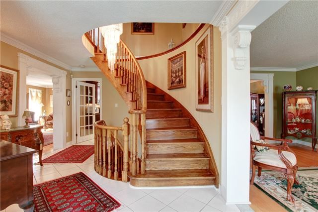 4303 Bridlepath Tr, Mississauga, L5L3K3 | Image 2