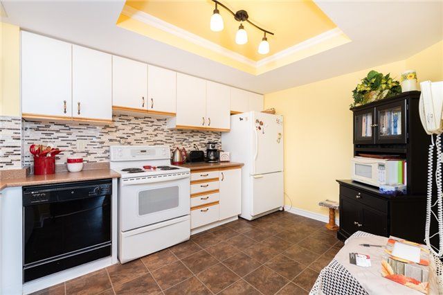 1901 - 8 Lisa St, Brampton, L6T4S6 | Image 3