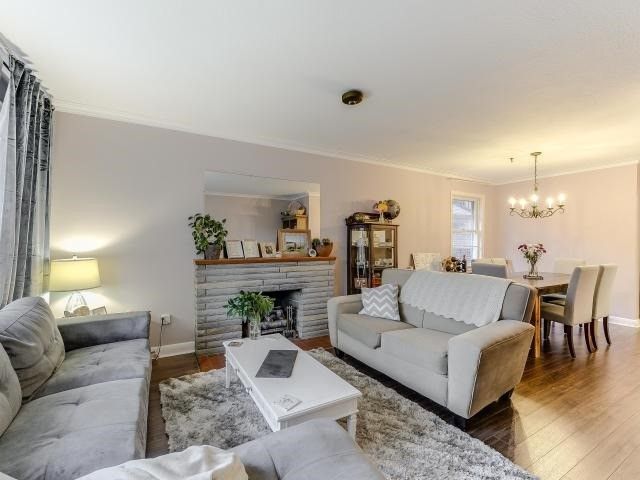 47 Claymore Dr, Toronto, M8Z2S3 | Image 3