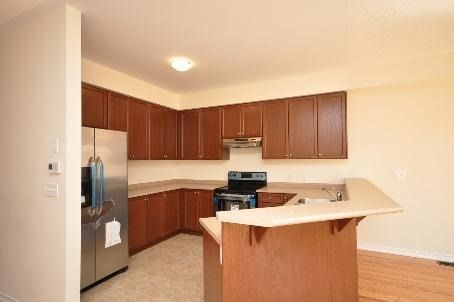 40 - 651 Farmstead Dr, Milton, L9T7W2 | Image 3