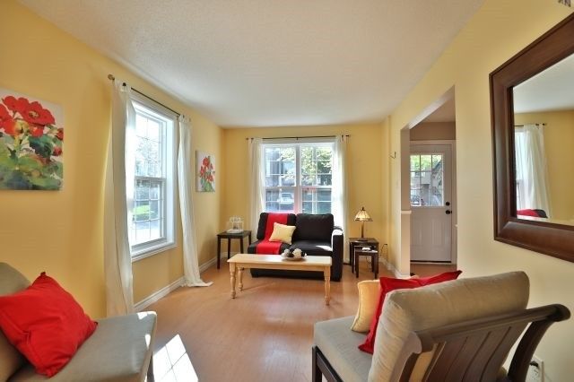 61 - 2272 Mowat Ave, Oakville, L6H5L8 | Image 3