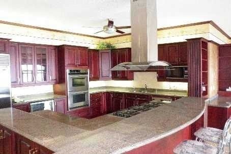 100 Appleby Pl, Burlington, L7L2X1 | Image 2