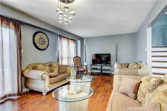 386 Hansen Rd, Brampton, L6V3P7 | Image 2