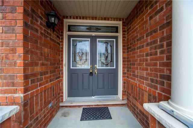 7 Bettey Rd, Brampton, L6P1S9 | Image 2