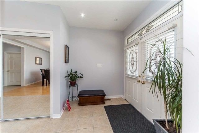 7 Bettey Rd, Brampton, L6P1S9 | Image 3