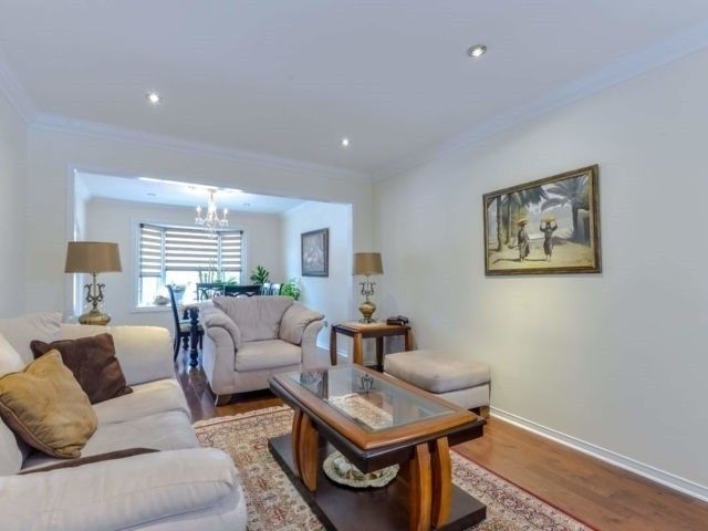 7337 Sandhurst Dr, Mississauga, L5N7G9 | Image 3