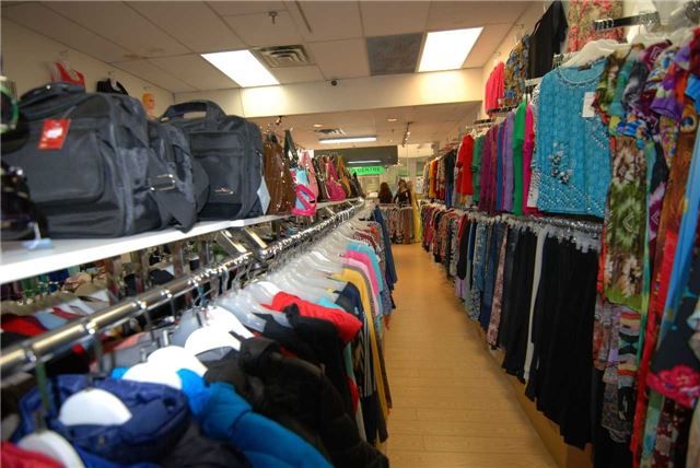 37 - 377 Burnhamthorpe Rd E, Mississauga, L5A3Y1 | Image 3