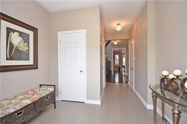 10 Munch Pl, Milton, L9T8K6 | Image 2