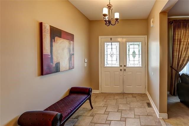 45 Treeline Blvd, Brampton, L6P1E4 | Image 2