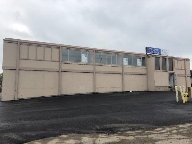 105 Brockhouse Rd, Toronto, M8W 2W9 | Image 2