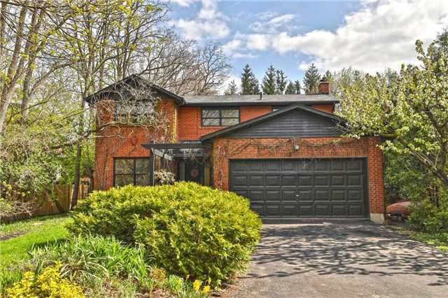 511 Coleen Dr, Oakville, L6J6A4 | Image 2