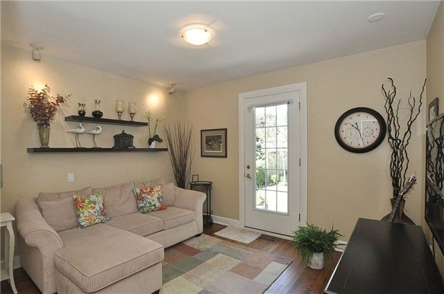 24 Billingham Rd, Toronto, M9B 3X1 | Image 3