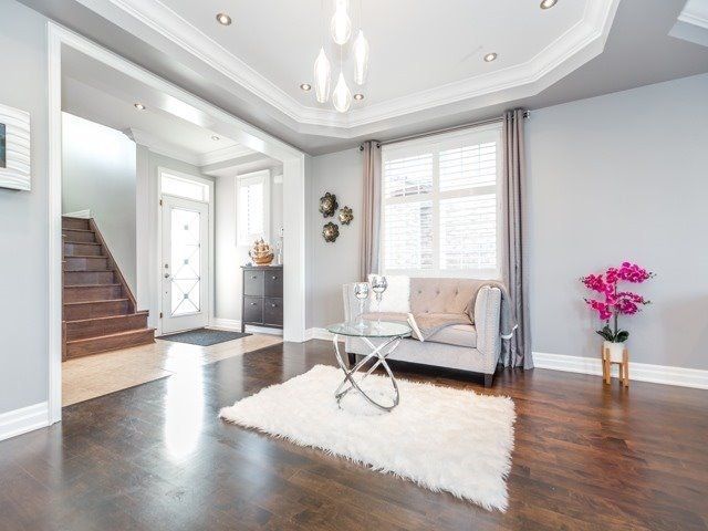 21 Arkwright Dr, Brampton, L7A0V2 | Image 3