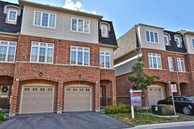Townhouse sold at 6-1117 Haig Boulevard, Mississauga, Ontario, L5E2M6 - Lakeview - MLS: W4193969