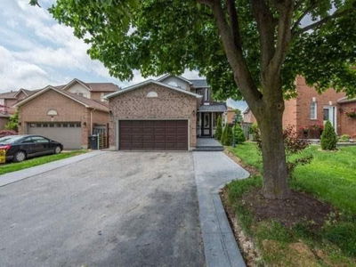 Detached House sold at 22 Lockwood Road, Brampton, Fletcher's West, L6Y4T7 - MLS: W4196213