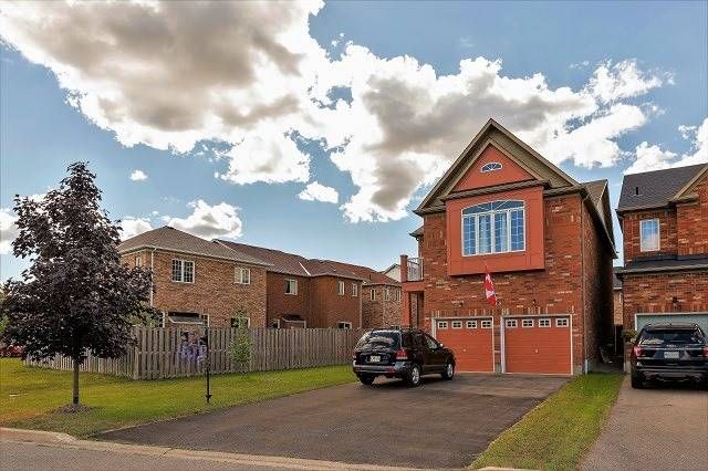 415 Hillbury Dr, Mississauga, L5R0B2 | Image 2