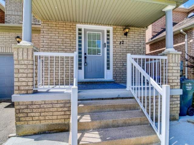 12 Bramfield St, Brampton, L7A2W3 | Image 2