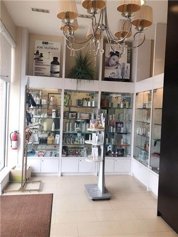 D112 - 1900 Fowler Dr, Mississauga, L5K0A1 | Image 3