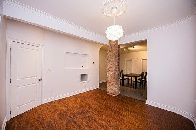 154 Day Ave, Toronto, M6E3W3 | Image 3