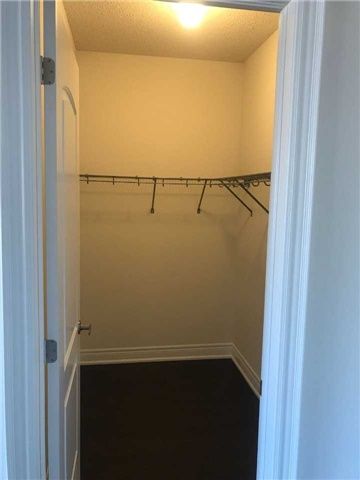 16 Lyle Way, Brampton, L6X5P8 | Image 2