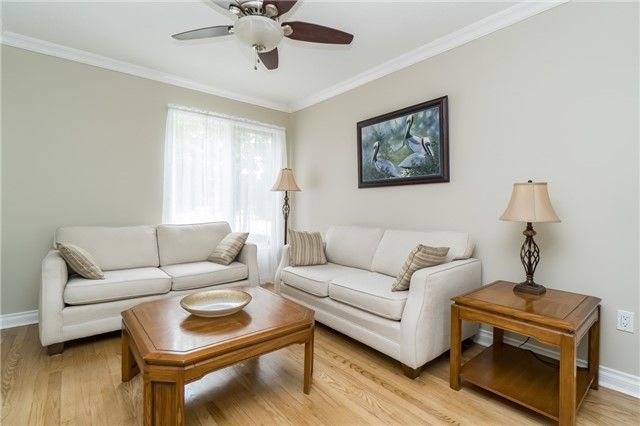 3246 Fanleaf Dr, Mississauga, L5N7C9 | Image 3