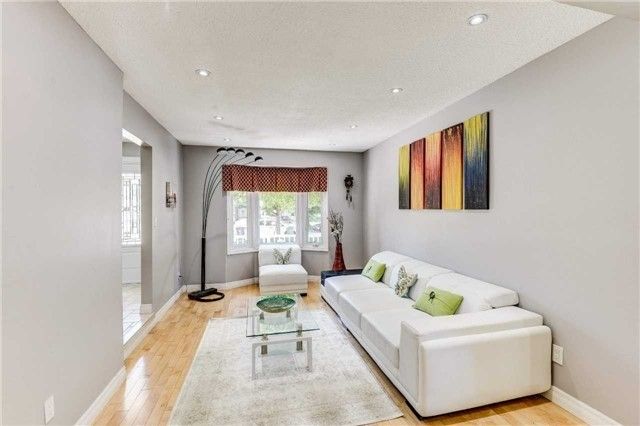 4203 Wheelwright Cres, Mississauga, L5L2X4 | Image 3