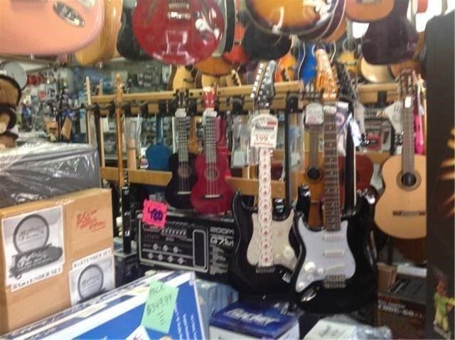 465 Rogers Rd, Toronto, M6M1A8 | Image 2