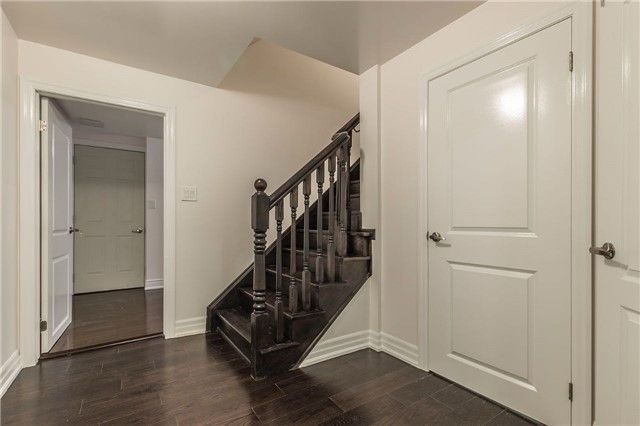 274 Hinton Terr, Milton, L9E1C8 | Image 3