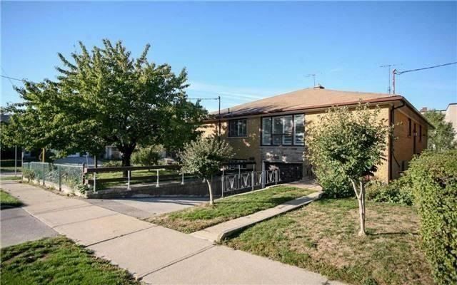 68 Paulvale Cres E, Toronto, M3J1K5 | Image 2