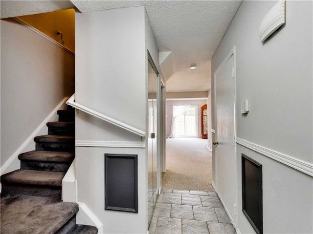 9 - 2200 Glenwood School Dr, Burlington, L7R4H3 | Image 2