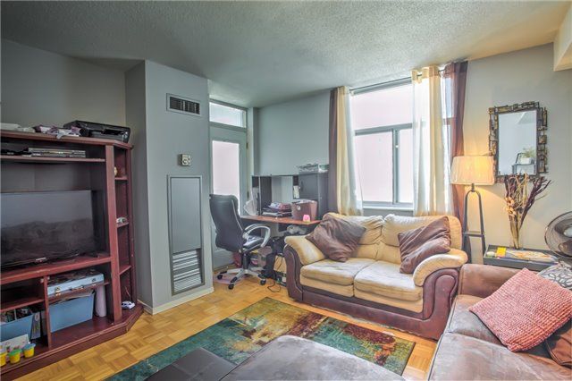 Room1
