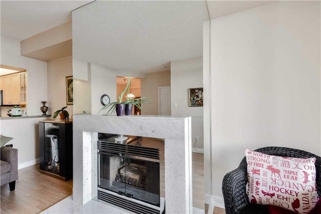 2205 - 24 Hanover Rd, Brampton, L6S 5K8 | Image 3