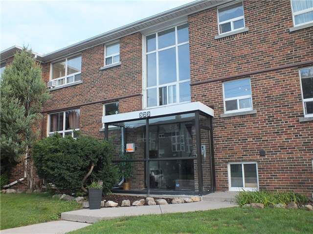 1 - 322 Lakeshore Rd W, Mississauga, L5H1G8 | Image 2