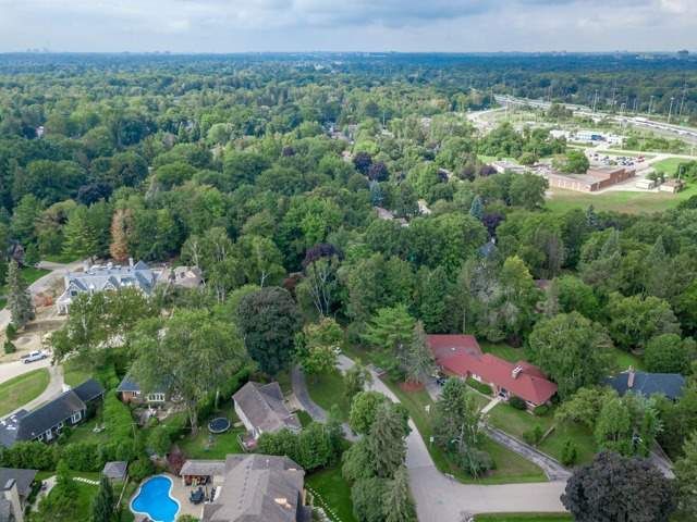 1556 Crestview Ave, Mississauga, L5G3P6 | Image 2