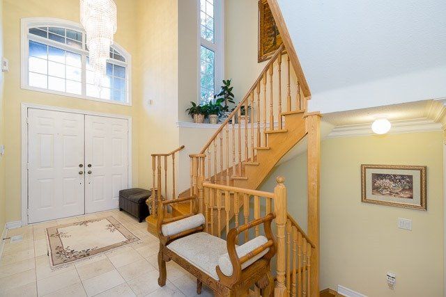 3274 Pringle Pl, Mississauga, L5M7V7 | Image 3