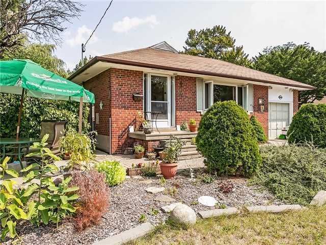 1653 Glenburnie Rd, Mississauga, L5G3E4 | Image 2
