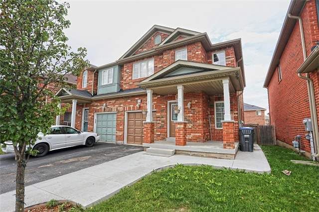 13 Travis Cres, Brampton, L7A 0P2 | Image 2