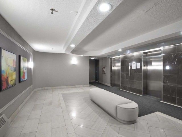 1102 - 8 Lisa St, Brampton, L6T4S6 | Image 3