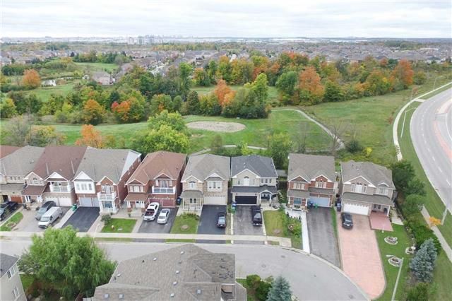 67 Gorevale Dr, Brampton, L6P2H2 | Image 2