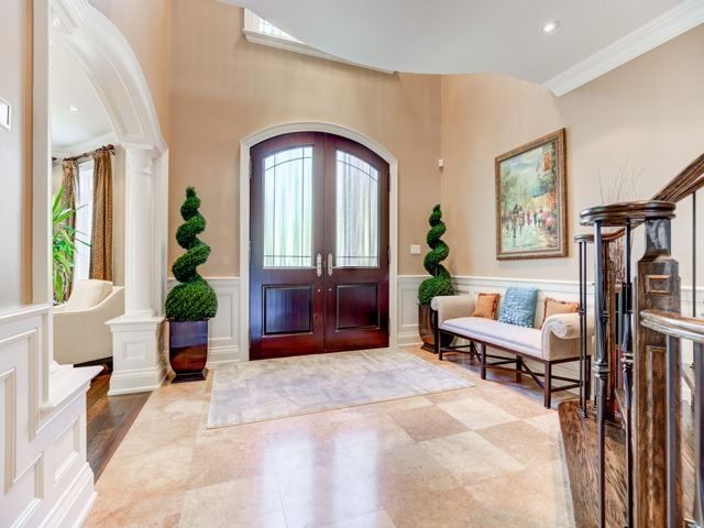 2334 Hammond Rd, Mississauga, L5K1T2 | Image 2