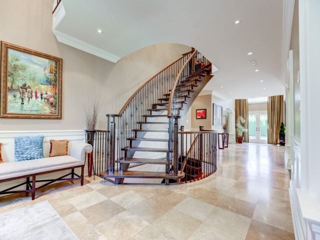 2334 Hammond Rd, Mississauga, L5K1T2 | Image 3