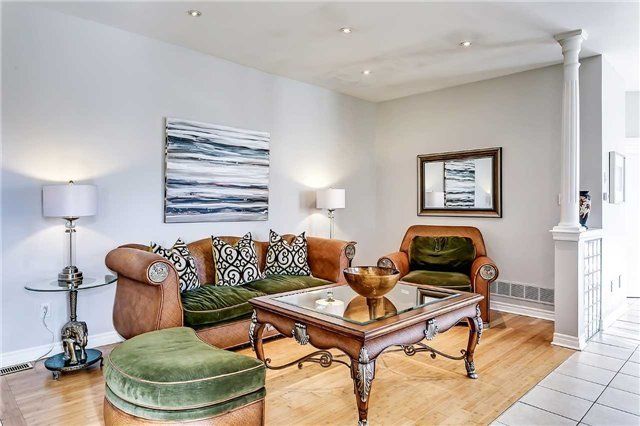 2363 Parkglen Ave, Oakville, L6M4Y4 | Image 3