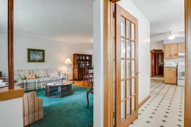 46 Jopling Ave N, Toronto, M9B4G2 | Image 3
