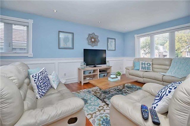 41 Monarchdale Ave, Toronto, M6M2S6 | Image 3