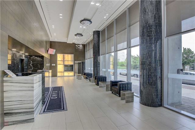 Ph3504 - 223 Webb Dr, Mississauga, L5B0E8 | Image 2