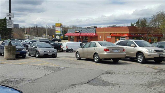 204A - 1635 Lawrence Ave W, Toronto, M6L 3C9 | Image 3