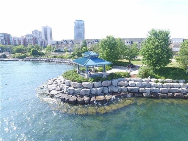 115 St Lawrence Dr, Mississauga, L5G4V2 | Image 2