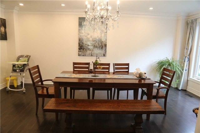 31 Bearwood Dr, Toronto, M9A4G5 | Image 3