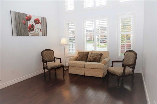 5041 Dryden Ave, Burlington, L7L6G8 | Image 2