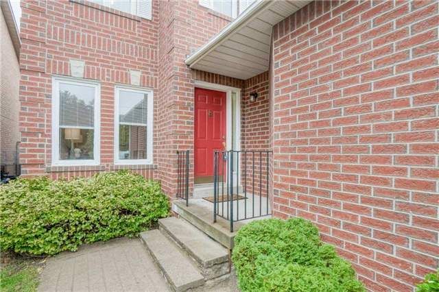 5357 Floral Hill Cres, Mississauga, L5V1V2 | Image 2